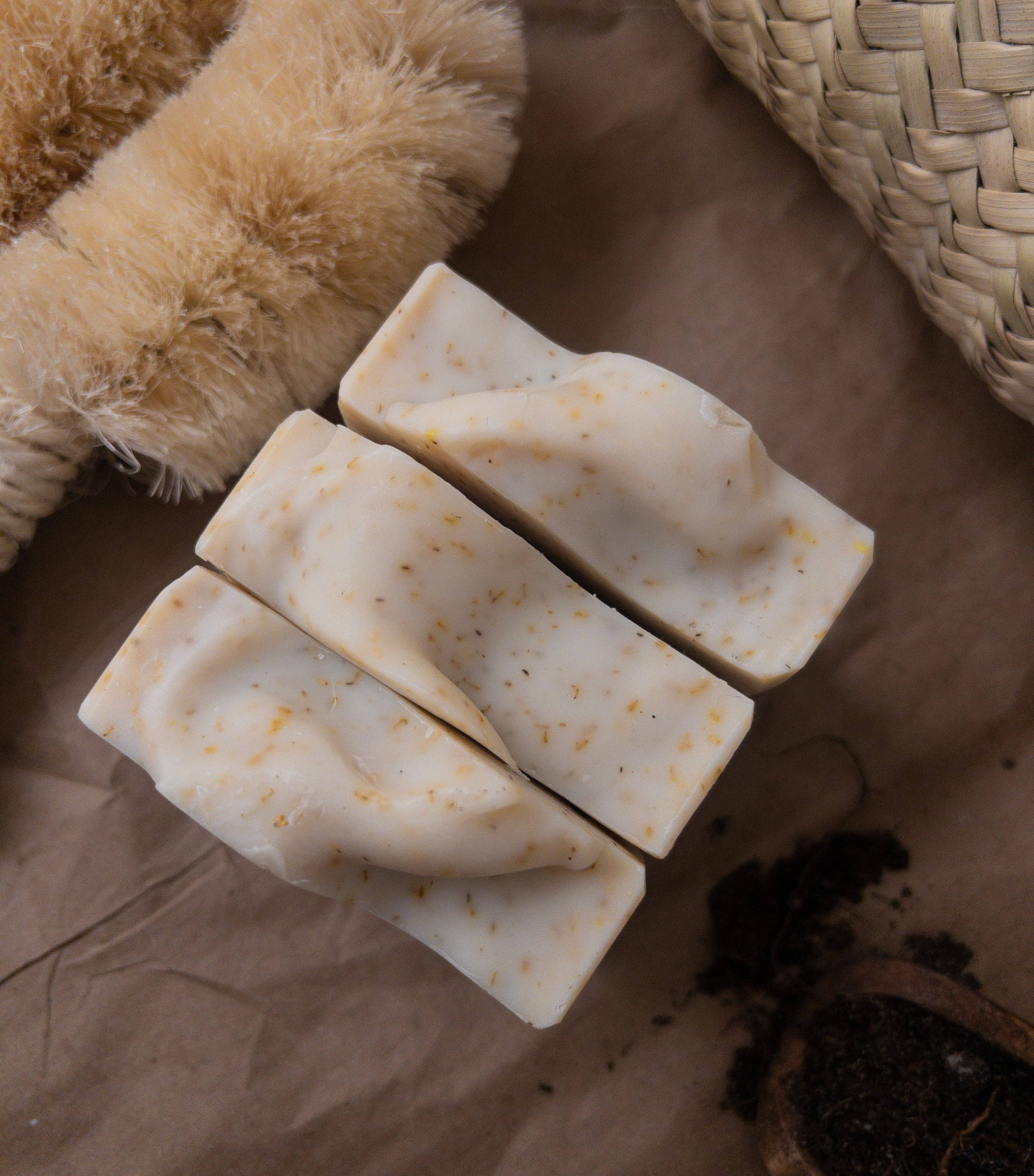 Gardener’s Dual Exfoliation Handcrafted Soap