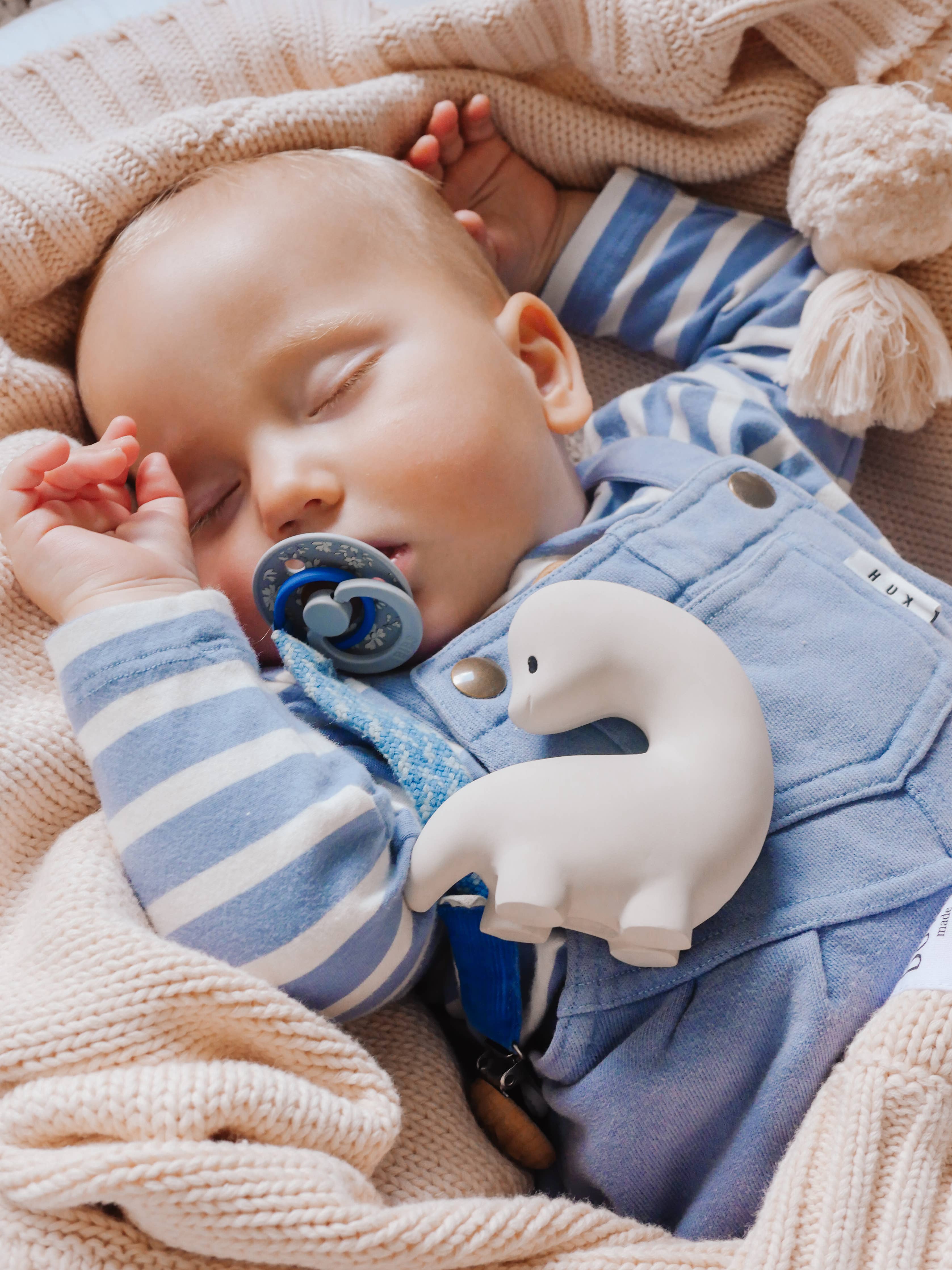 Natural Rubber Teether- Brachi | Rattle and Bath Toy