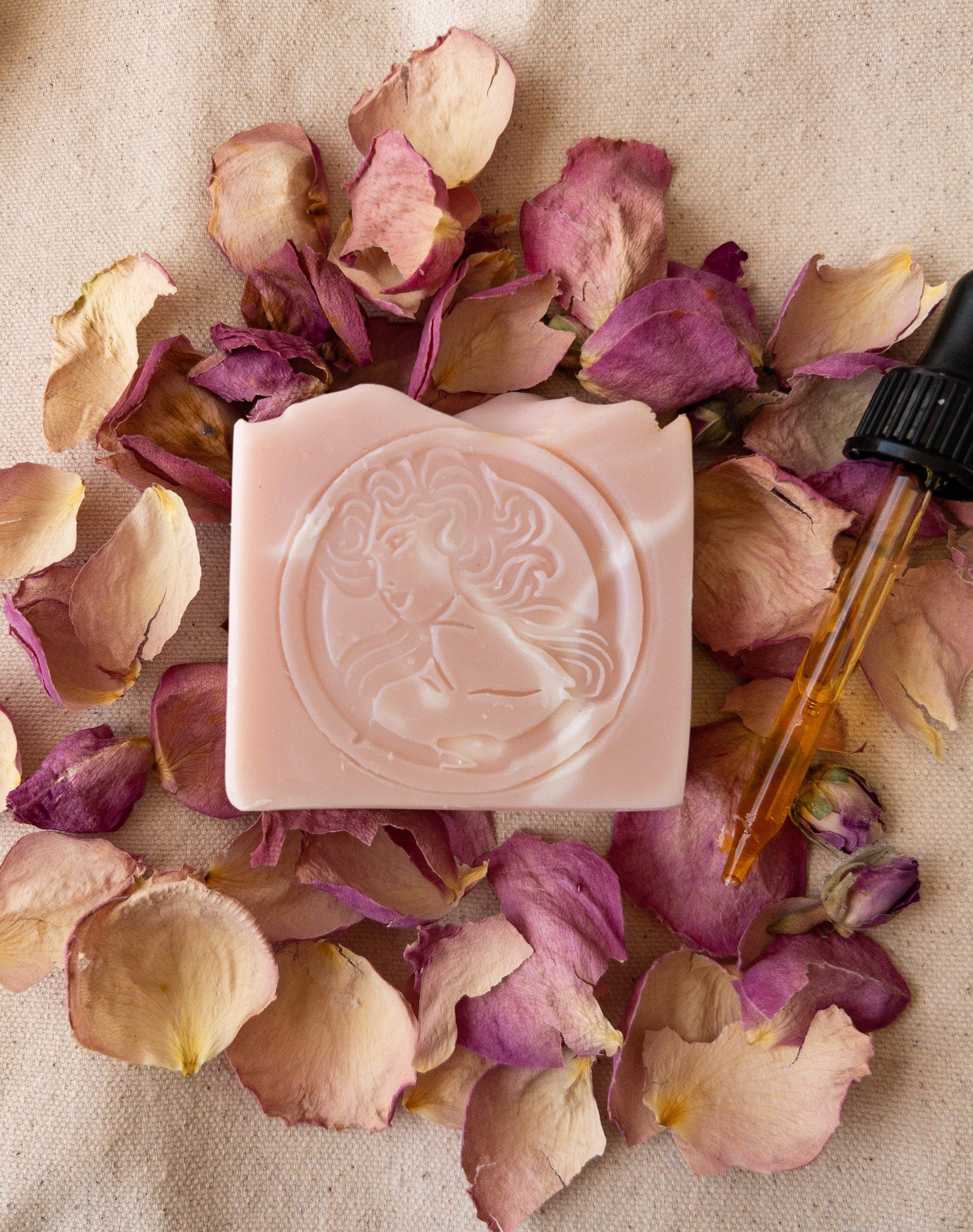 Rosa Rosehip & Geranium Signature Handcrafted Palm Oil Free Soap
