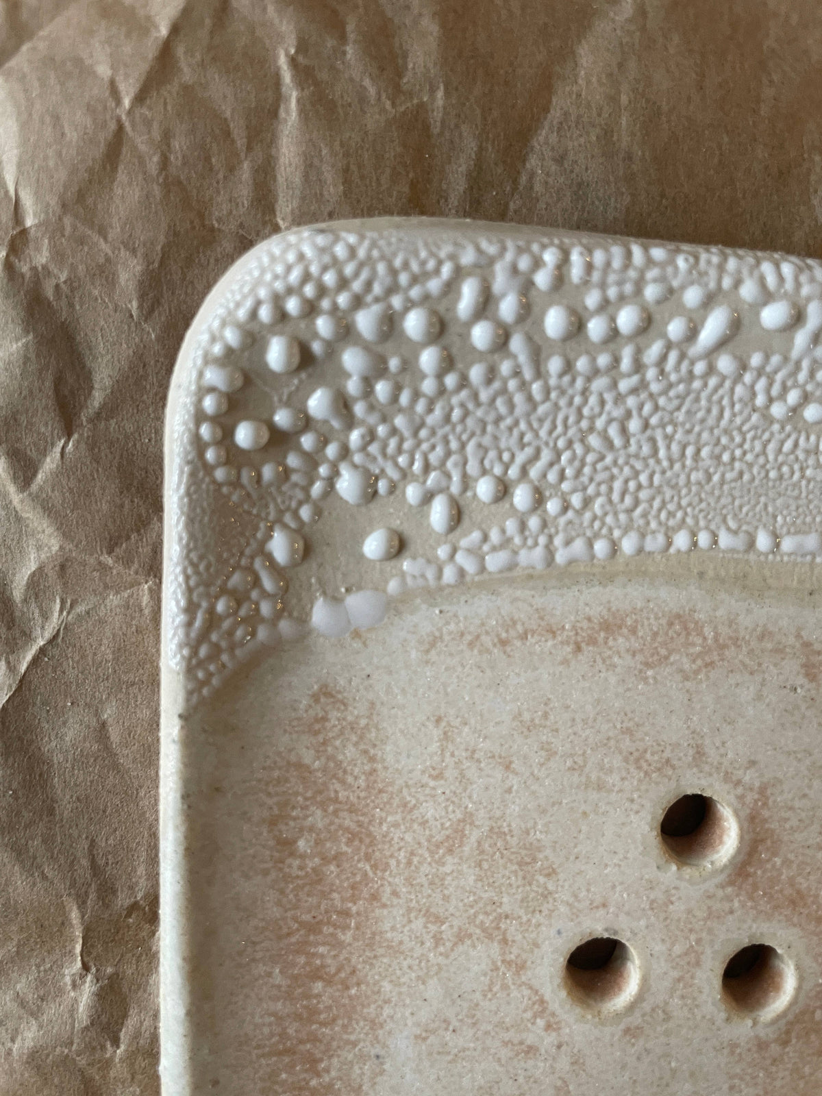 Handmade Ceramic Soap Dish – Himalayan Salt